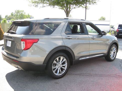 Used 2020 Ford Explorer Limited RWD image 7
