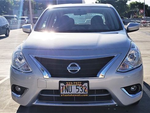 Used 2018 Nissan Versa SV w/ SV Special Edition FWD image 7