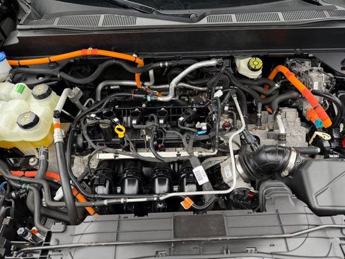 Used 2022 Ford Maverick Lariat FWD image 29