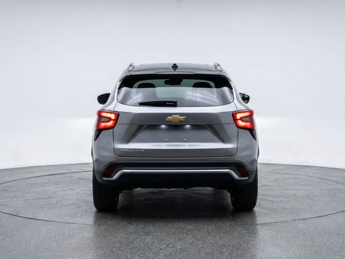 Used 2025 Chevrolet TrailBlazer LT image 7