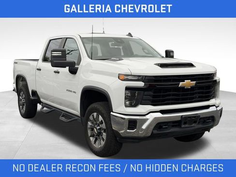 Used 2024 Chevrolet Silverado 2500 W/T w/ WT Convenience Package image 2