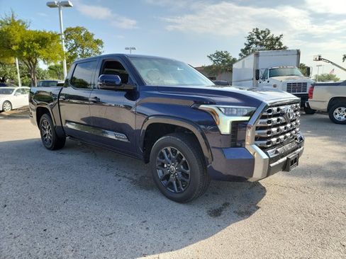 Used 2023 Toyota Tundra Platinum w/ Advanced Package AWD/4WD image 3