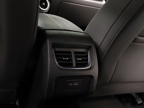 Used 2024 Chevrolet Blazer LT w/ Midnight/Sport Edition FWD image 24