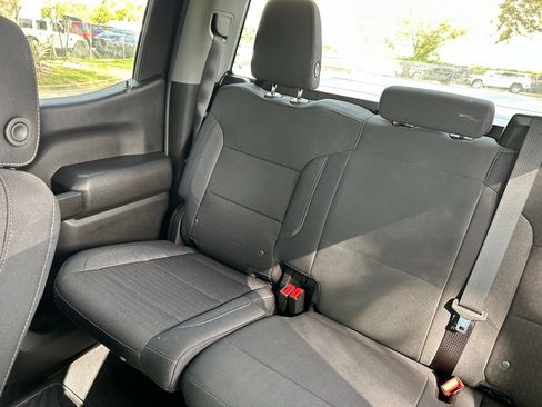 Used 2024 Chevrolet Silverado 1500 Custom image 13