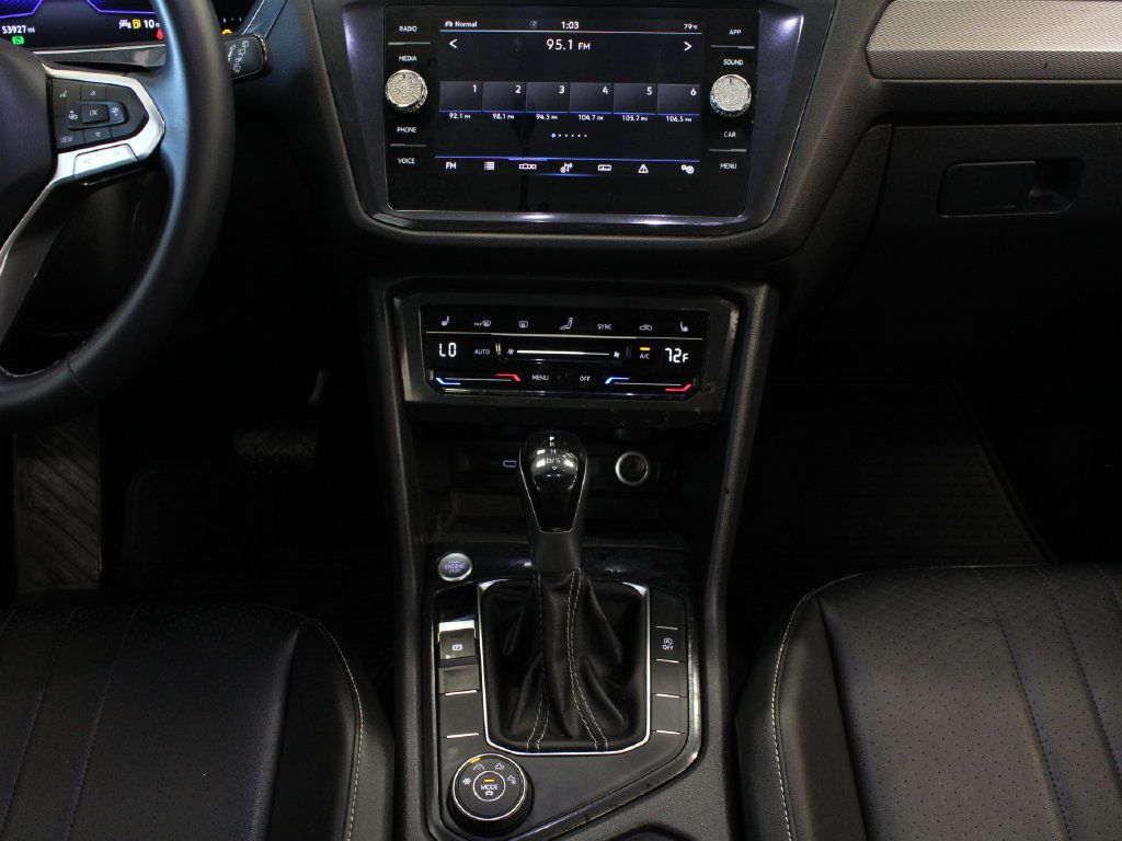 Used 2022 Volkswagen Tiguan SE AWD/4WD image 24