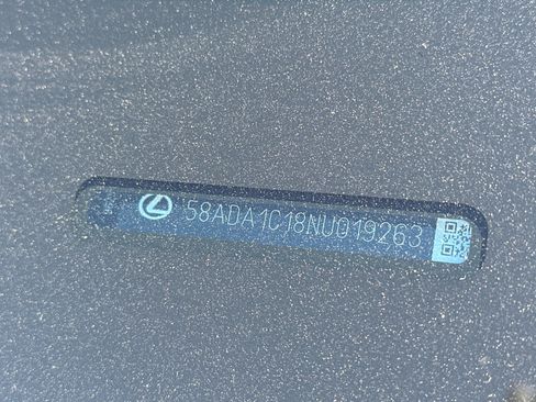 Used 2022 Lexus ES 300h ES 300h w/ Premium Package image 3