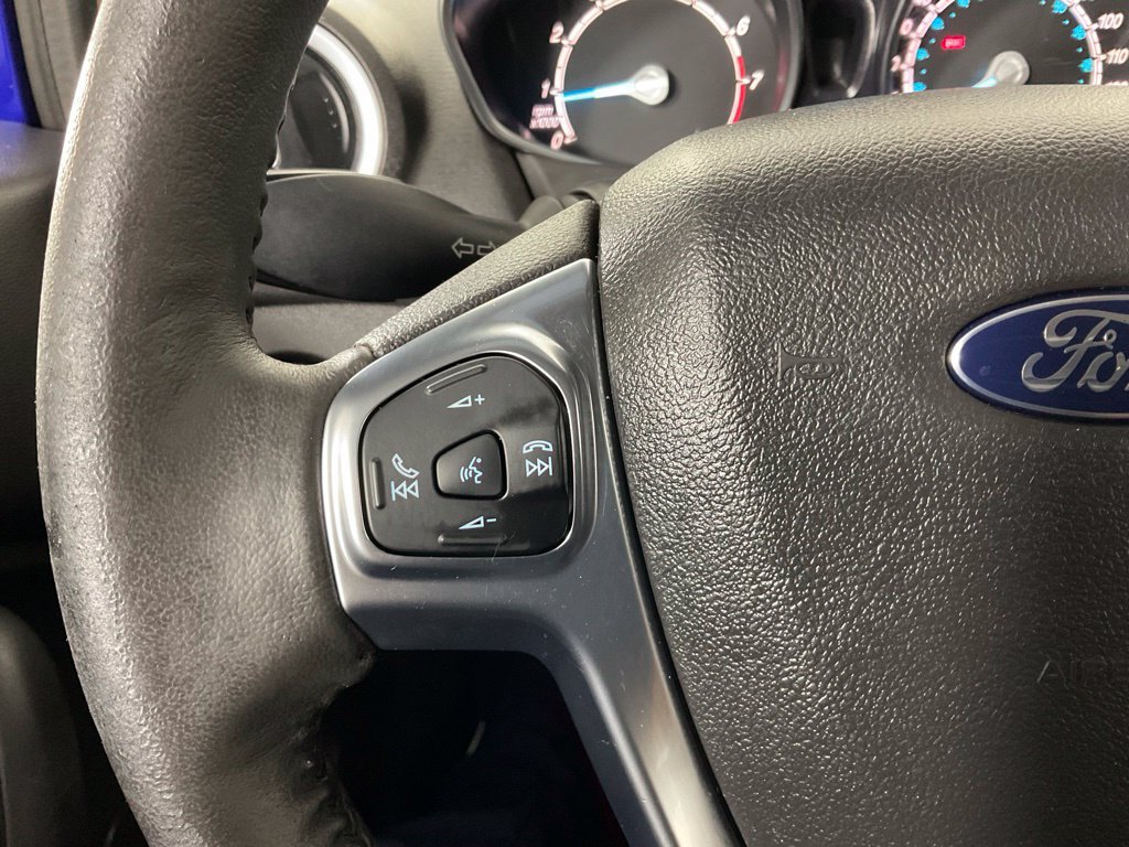 Used 2015 Ford Fiesta Titanium FWD image 23