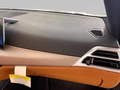 Certified 2025 BMW 330i xDrive Sedan image 17