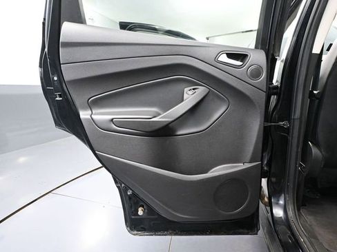 Used 2017 Ford Escape Titanium AWD/4WD image 32