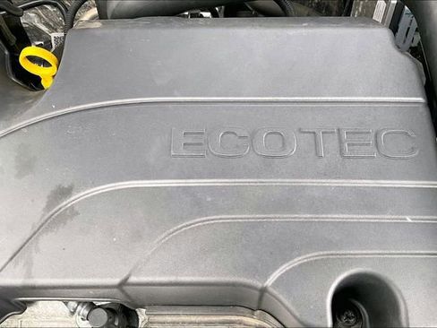 Used 2024 Chevrolet Equinox LT image 32