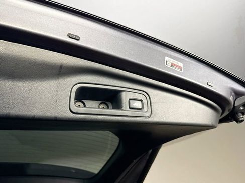 Used 2016 Honda Pilot Elite image 55