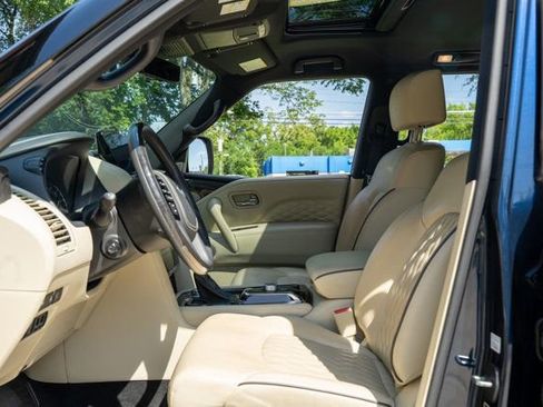 Used 2023 INFINITI QX80 Sensory w/ All-Season Package AWD/4WD image 19
