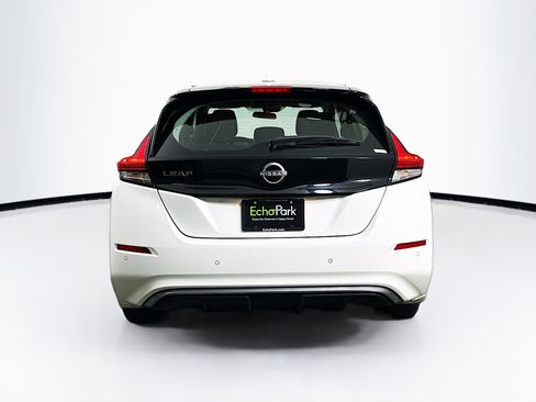 Used 2023 Nissan Leaf S image 7