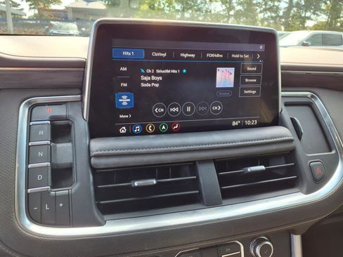 Used 2021 GMC Yukon SLT w/ SLT Luxury Plus Package image 14