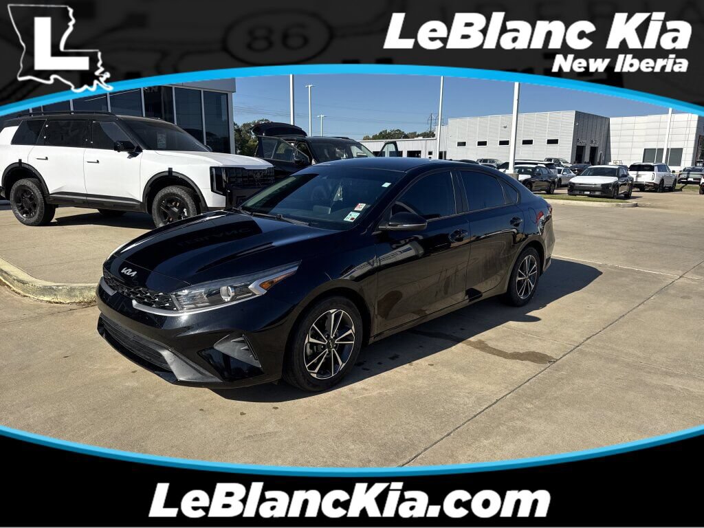 Used 2022 Kia Forte LXS w/ LXS Technology Package FWD image 1