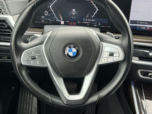 Used 2024 BMW X7 xDrive40i AWD/4WD image 12