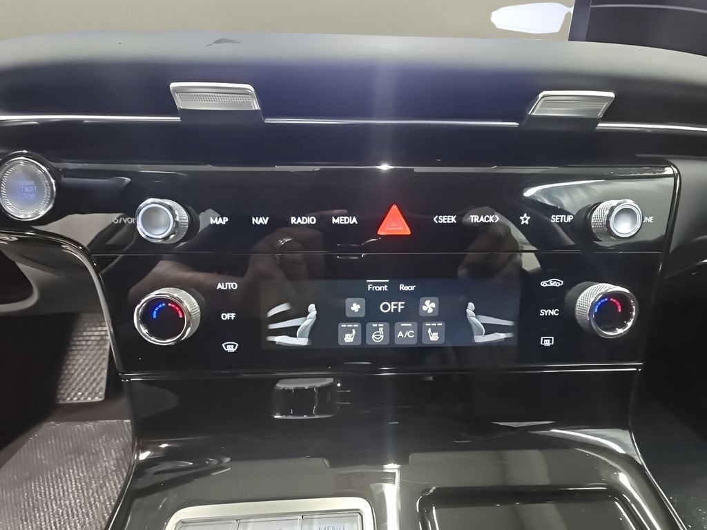 Used 2026 Genesis G80 2.5T AWD/4WD image 32