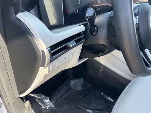 Certified 2025 Hyundai Tucson SEL AWD/4WD image 22