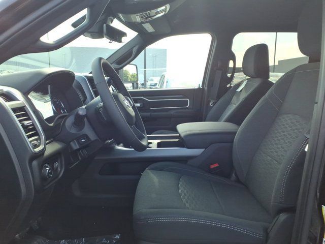 New 2026 RAM 3500 Big Horn AWD/4WD image 13