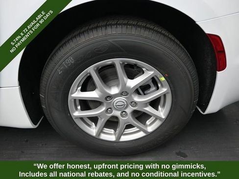 New 2026 Chrysler Voyager LX image 39