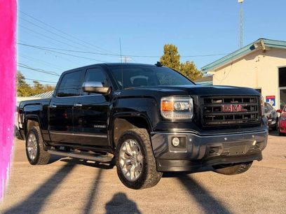 Used 2015 GMC Sierra 1500 SLT w/ SLT Crew Cab Value Package
