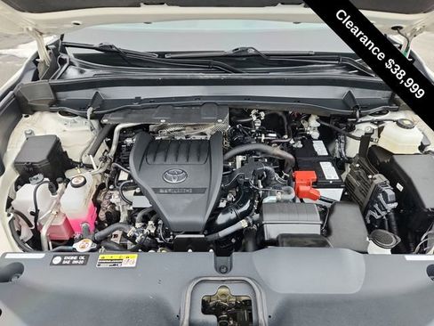 Used 2024 Toyota Grand Highlander XLE image 13