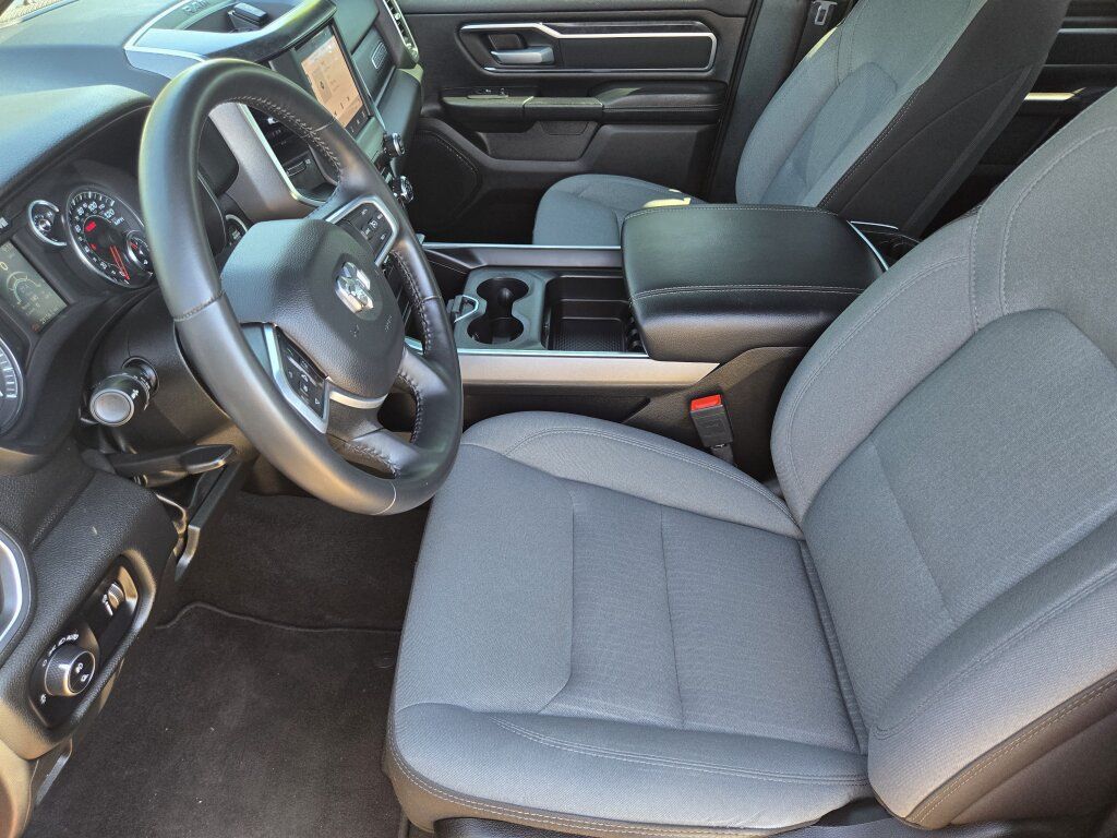 Used 2024 RAM 1500 Big Horn AWD/4WD image 8