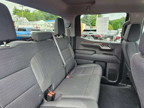 Used 2023 Chevrolet Silverado 1500 RST w/ Z71 Off-Road Package AWD/4WD image 16