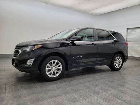 Used 2021 Chevrolet Equinox LT image 2