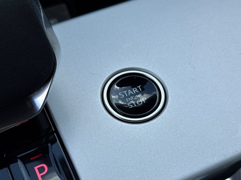 Used 2024 Land Rover Range Rover SE AWD/4WD image 26