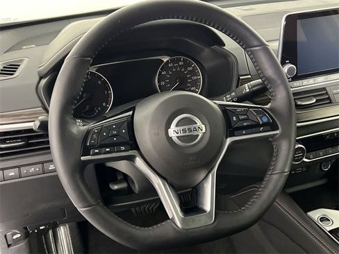 Used 2020 Nissan Altima 2.5 SL image 11