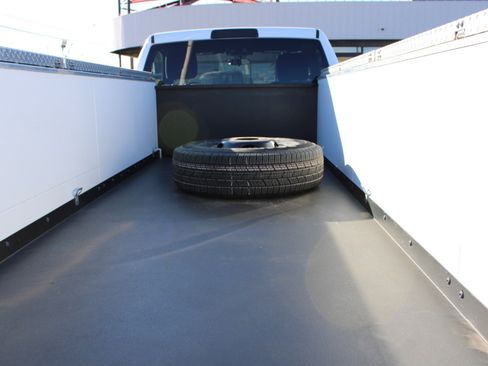 Used 2024 RAM 3500 Tradesman image 8