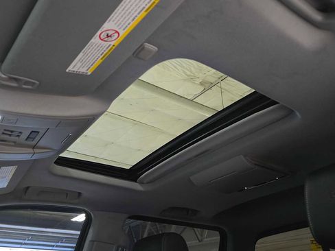 Used 2015 GMC Sierra 3500 Denali w/ Duramax Plus Package image 23