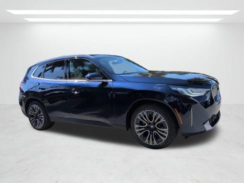New 2026 BMW X3 xDrive30 w/ Premium Package AWD/4WD image 2