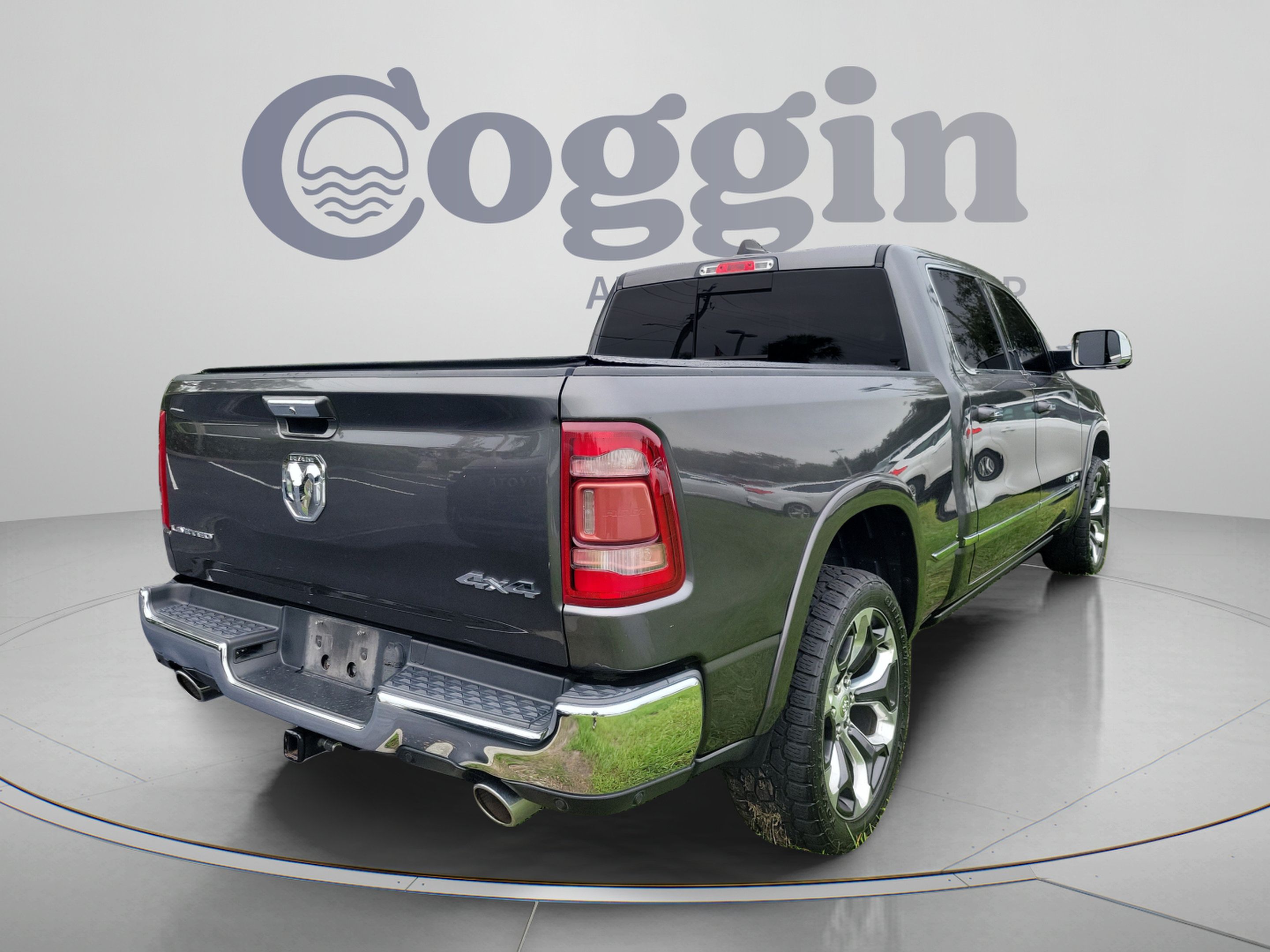 Used 2019 RAM 1500 Limited AWD/4WD image 6