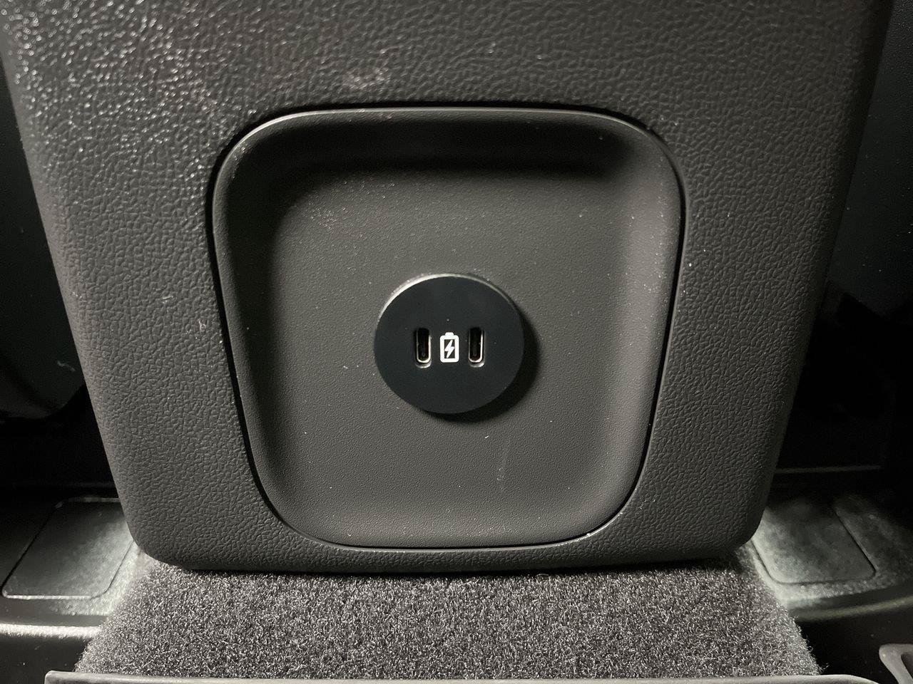 Used 2024 Ford Escape Active AWD/4WD image 14