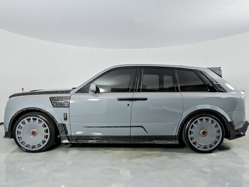 Used 2023 Rolls-Royce Cullinan AWD/4WD image 11