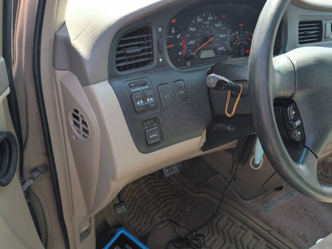 Used 2002 Honda Odyssey EX image 34