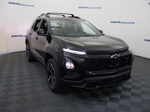 New 2026 Chevrolet Equinox RS AWD/4WD image 3