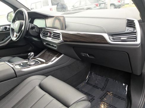 Used 2021 BMW X5 sDrive40i w/ Premium Package 2 image 21