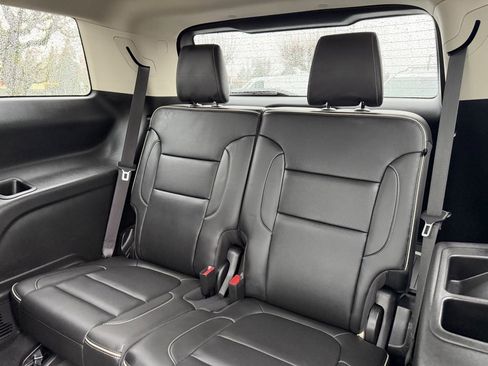 Used 2023 GMC Acadia Denali w/ Denali Ultimate Package image 33