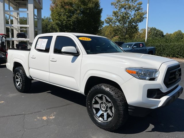 Used 2023 Toyota Tacoma SR AWD/4WD image 5