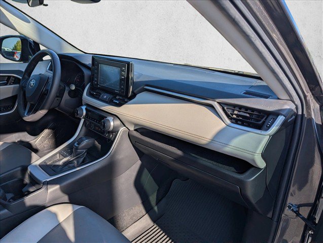 Used 2021 Toyota RAV4 XLE Premium FWD image 26