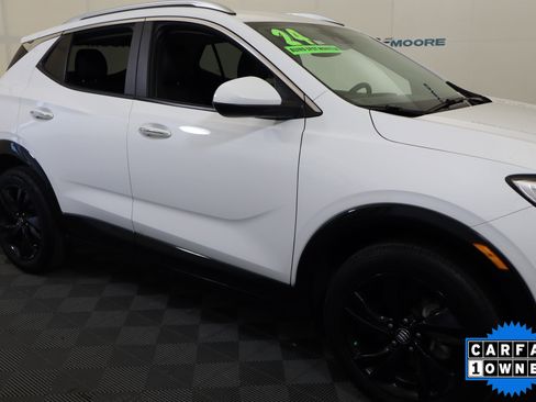 Used 2024 Buick Encore GX Sport Touring image 4