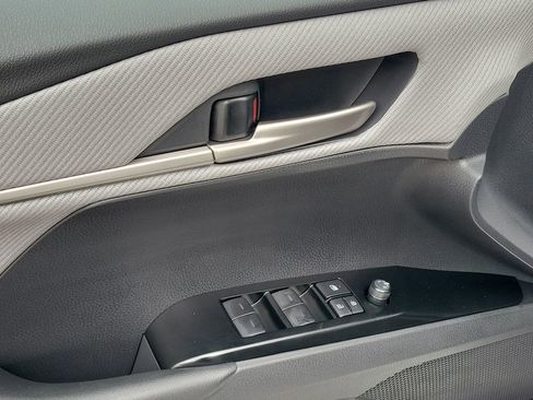 New 2026 Toyota Camry SE w/ Convenience Package FWD image 20