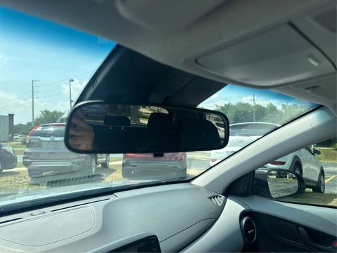 Used 2019 Hyundai Kona SEL FWD image 16