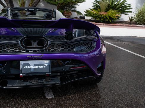 New 2026 McLaren 750S Spider RWD image 41