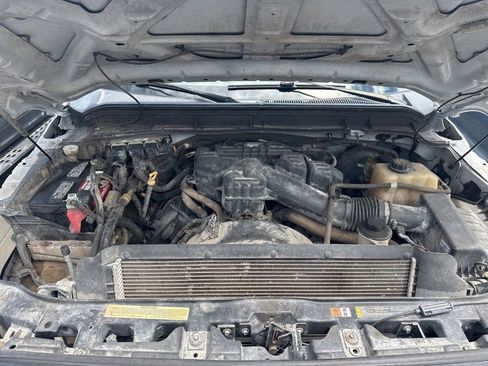 Used 2016 Ford F250 XL w/ Power Equipment Group image 26