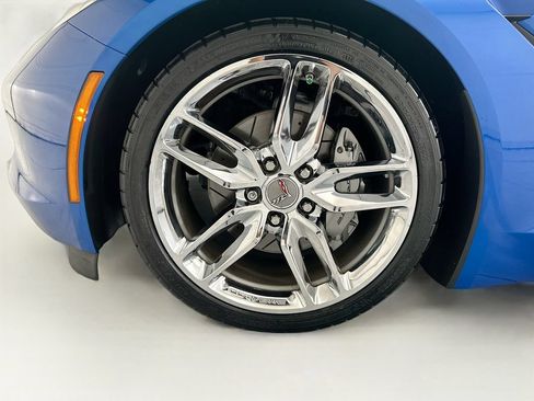 Used 2016 Chevrolet Corvette Stingray Coupe w/ 2LT Preferred Equipment Group RWD image 24