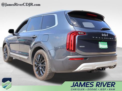 Used 2022 Kia Telluride SX w/ SX Prestige Package AWD/4WD image 3